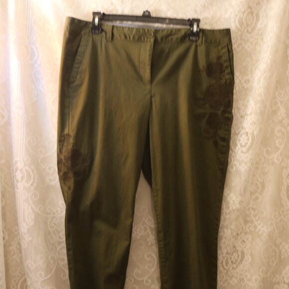 Talbots army green weekend chino pants size 14 Petite - Picture 1 of 7